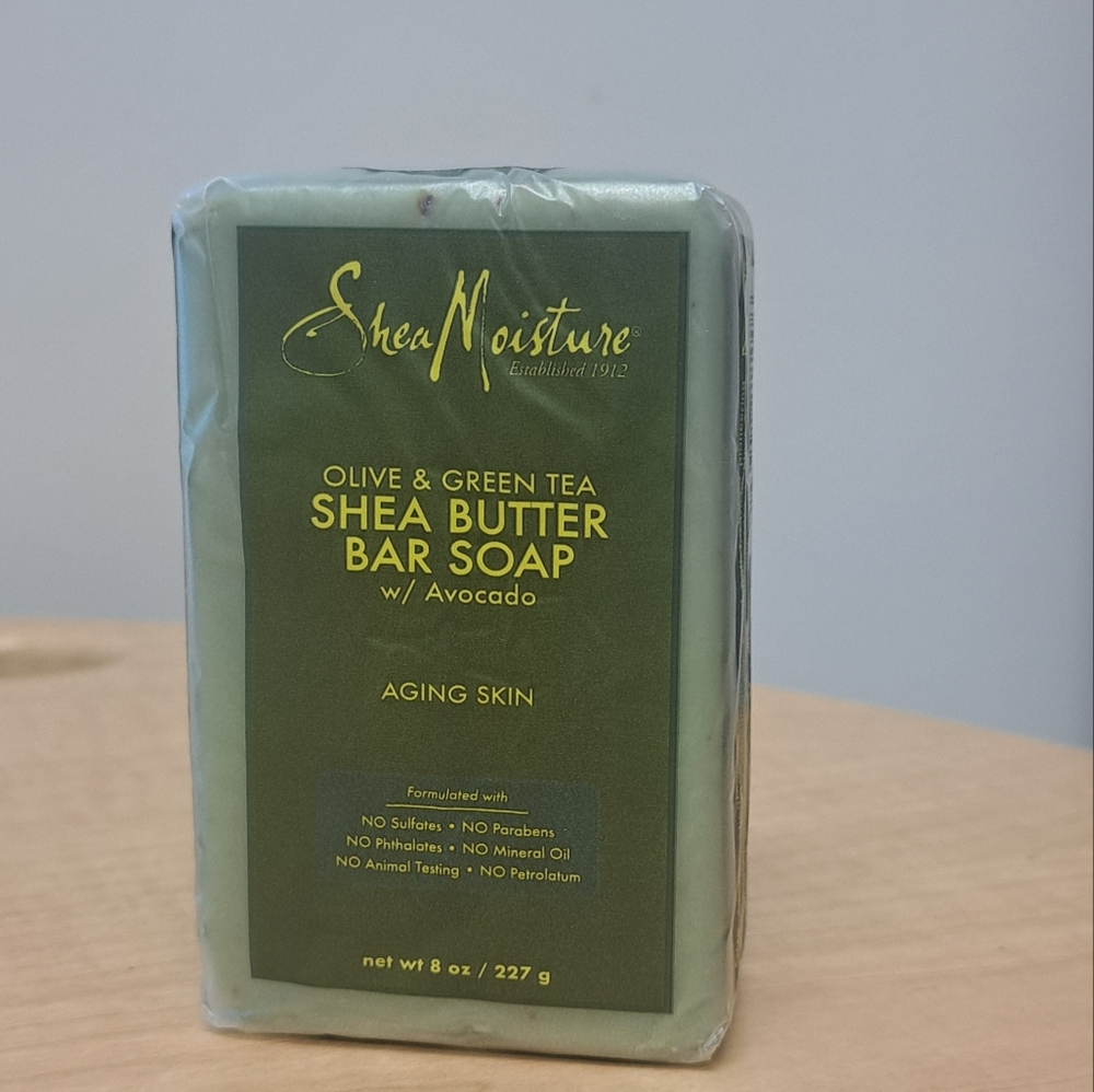 SheaMoisture Olive Green Tea Shea Butter Soap